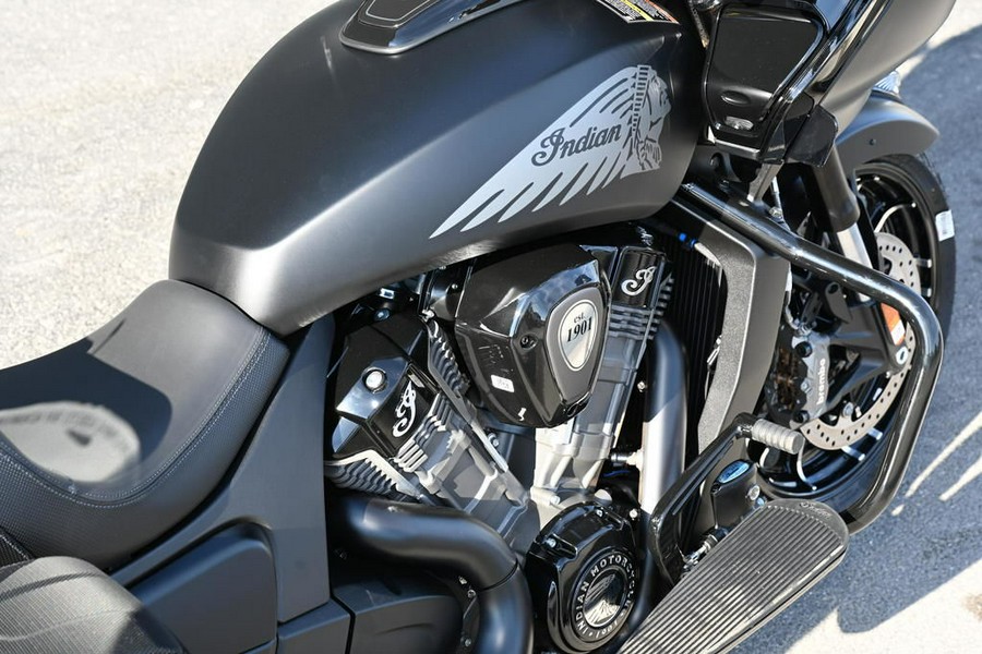 2024 Indian Motorcycle® Challenger® Dark Horse® w/PowerBand Audio Pkg Black Smoke