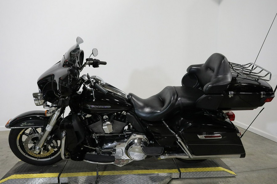 2014 Harley-Davidson® ELECTRA GLIDE ULTRA Limited