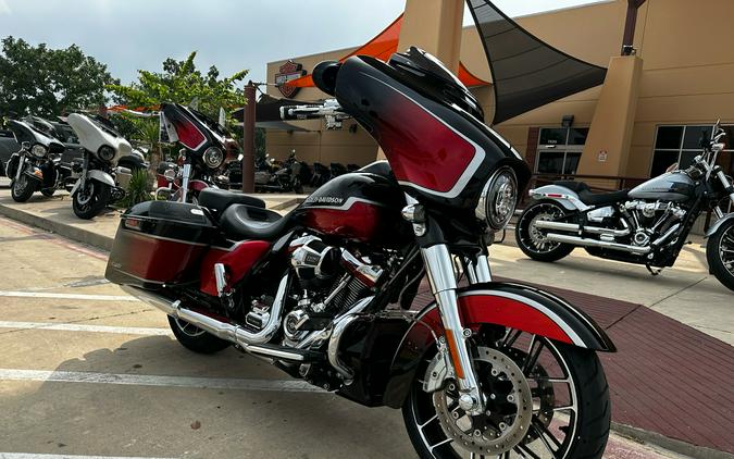 2021 Harley-Davidson CVO™ Street Glide®