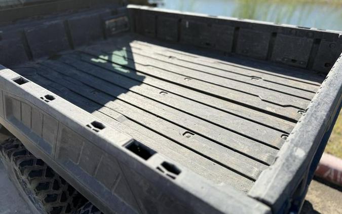 2023 Can-Am® Defender 6x6 Limited HD10