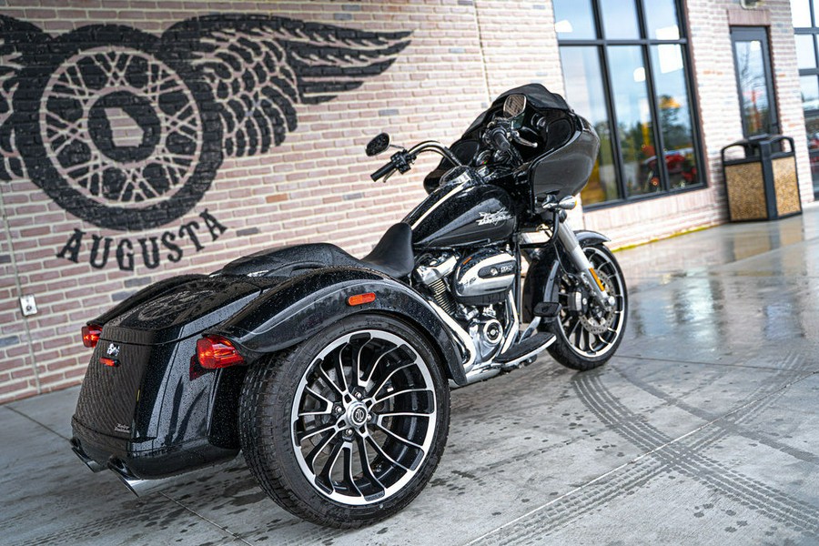 2025 Harley-Davidson® FLTRT - Road Glide® 3