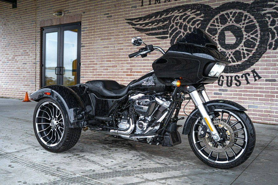 2025 Harley-Davidson® FLTRT - Road Glide® 3