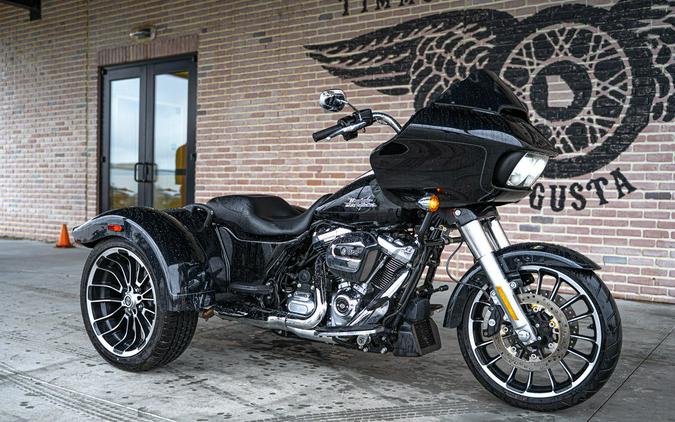 2025 Harley-Davidson® FLTRT - Road Glide® 3