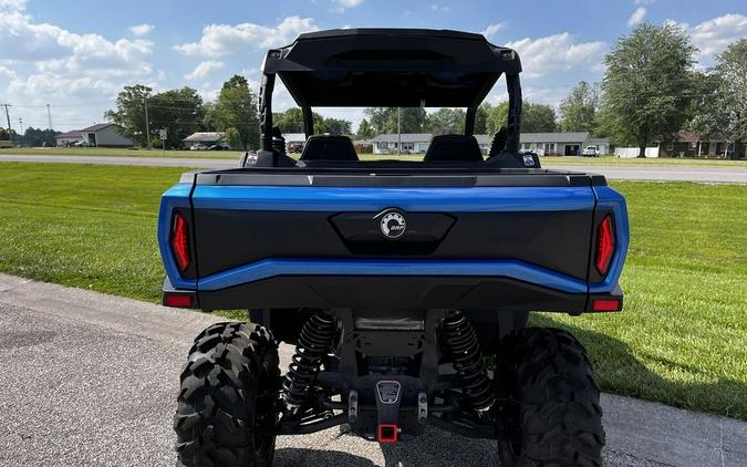 2023 Can-Am® Commander XT 700