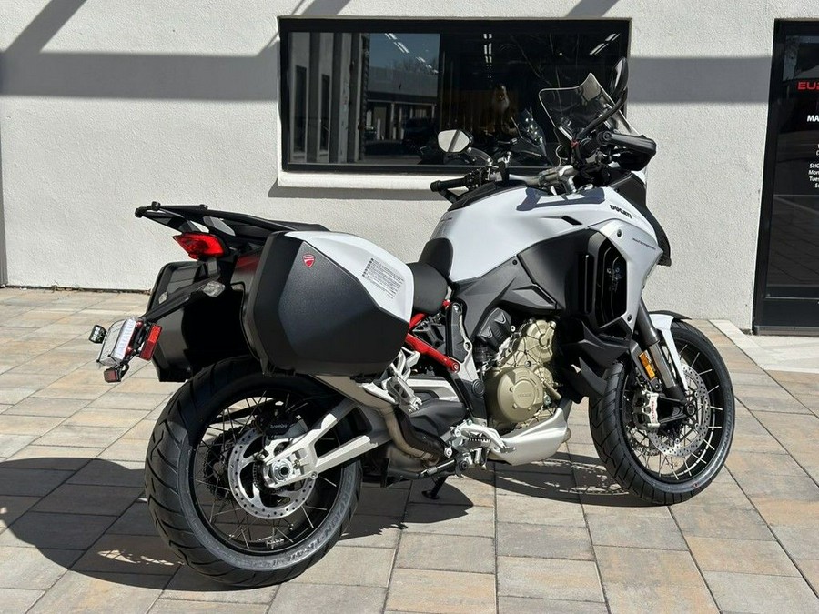 2023 Ducati Multistrada V4S Iceberg White - Alloy Wheels