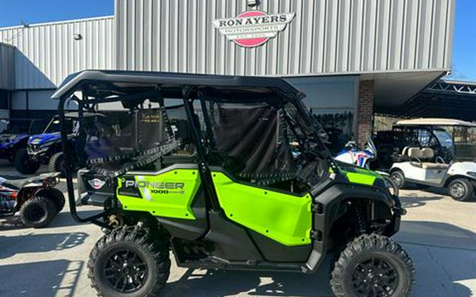 2023 Honda Pioneer 1000-5 Deluxe