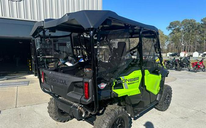 2023 Honda Pioneer 1000-5 Deluxe