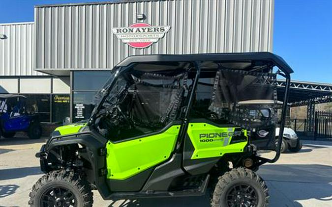 2023 Honda Pioneer 1000-5 Deluxe