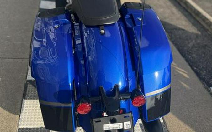 2026 Indian Motorcycle® Chieftain® Dark Horse® Deep Blue Metallic