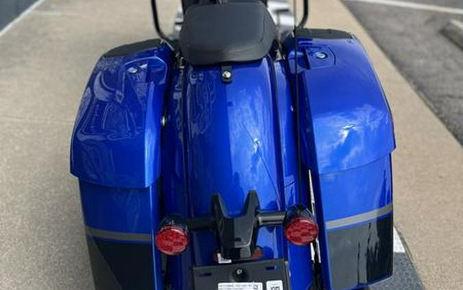 2026 Indian Motorcycle® Chieftain® Dark Horse® Deep Blue Metallic