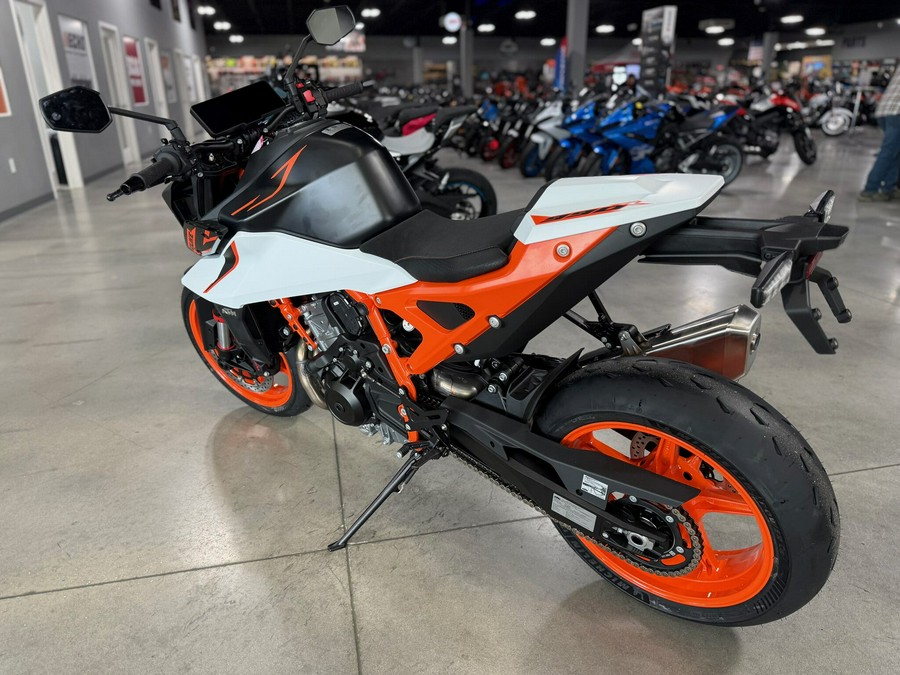2026 KTM Duke