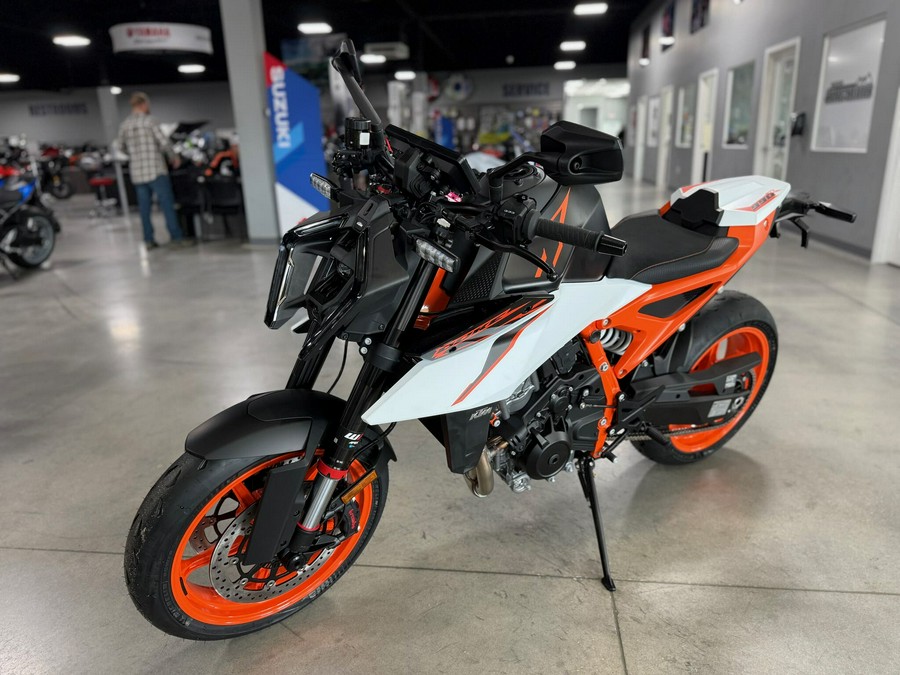 2026 KTM Duke