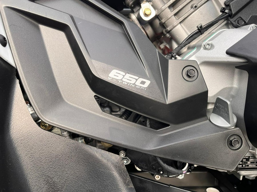 2026 Can-Am ATV RENEGADE X MR 650 GY 26 CATALYST GREY