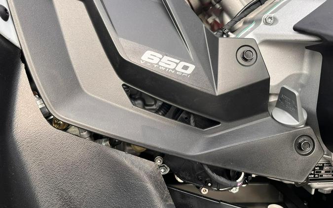 2026 Can-Am ATV RENEGADE X MR 650 GY 26 CATALYST GREY