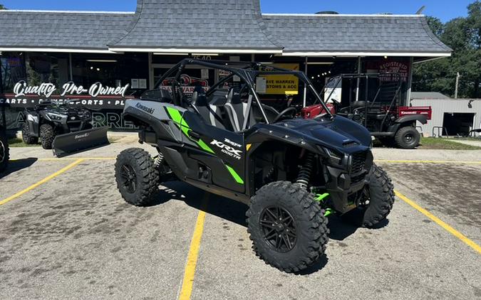 2027 KAWASAKI TERYX KRX 1000 TR Smoky Gray/Super Black - K10122