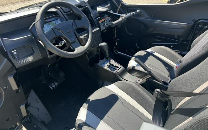 2027 KAWASAKI TERYX KRX 1000 TR Smoky Gray/Super Black - K10122