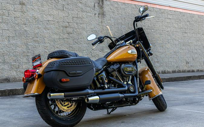 2023 Harley-Davidson® FLHCS - Heritage Classic