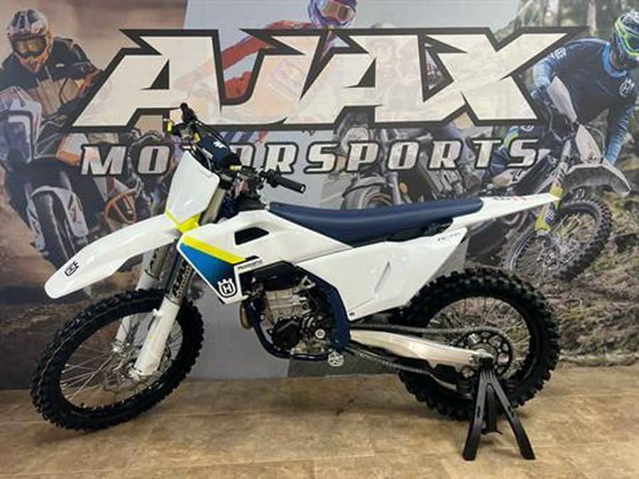 2025 Husqvarna FC 450