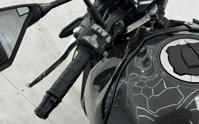 2025 Kawasaki Z900 SE ABS