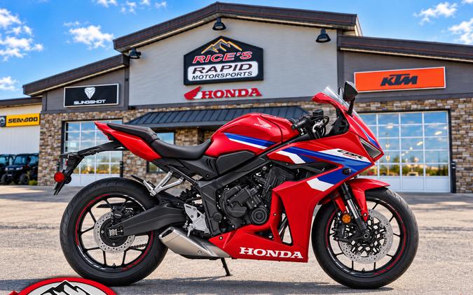 2026 Honda CBR650R E-Clutch