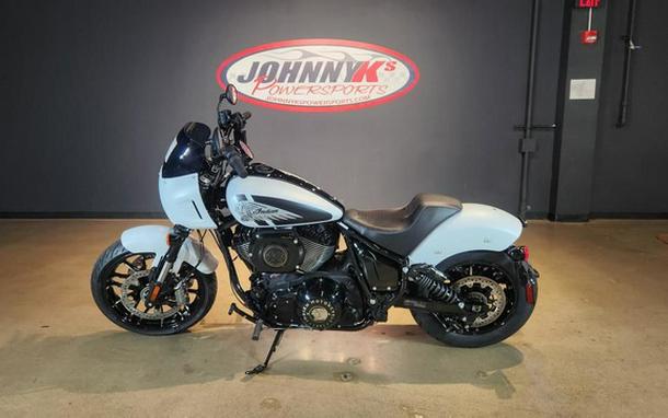2025 Indian Sport Chief Ghost White Metallic Smoke