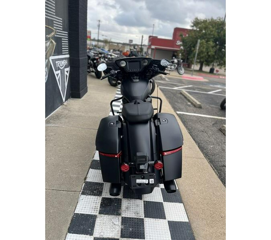 2026 Indian Motorcycle® Chieftain® PowerPlus Dark Horse® 112 Black Smoke