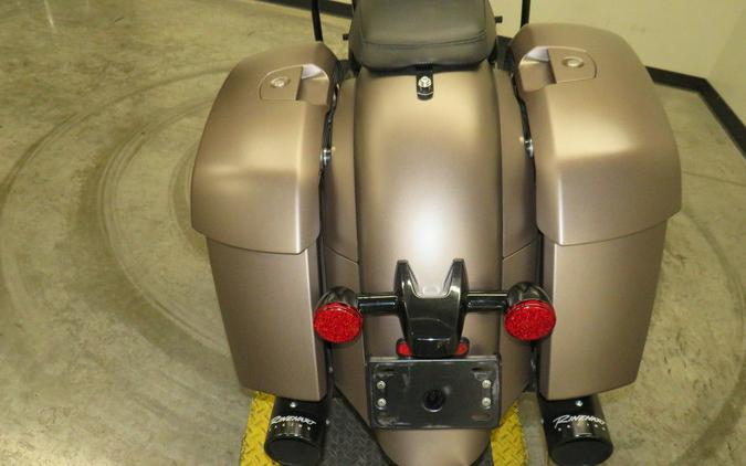 2019 Indian Motorcycle® Chieftain Dark Horse® Bronze Smoke