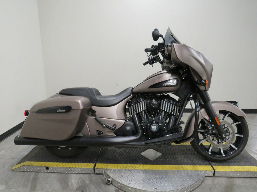 2019 Indian Motorcycle® Chieftain Dark Horse® Bronze Smoke