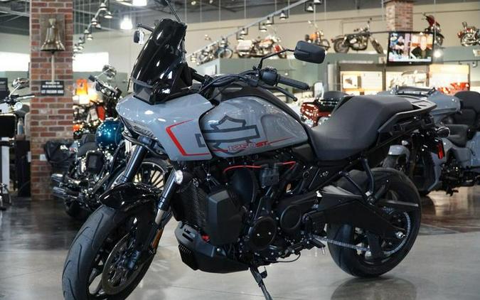 2026 Harley-Davidson® Pan America® 1250 ST