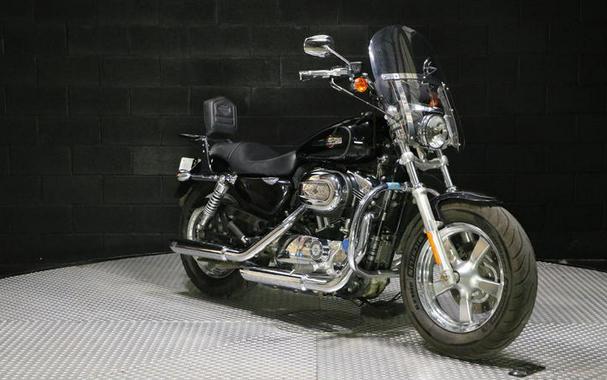 2011 Harley-Davidson® XL1200C - Sportster® 1200 Custom