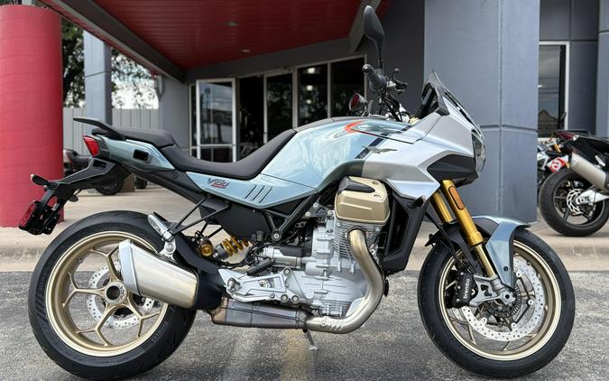 2027 Moto Guzzi V100 Mandello