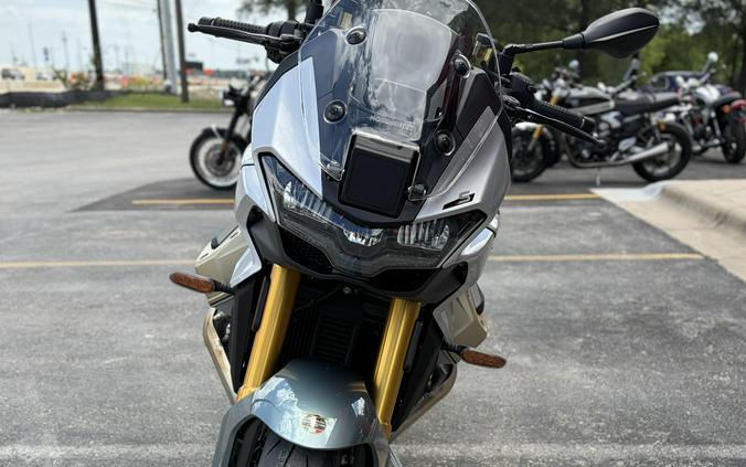 2027 Moto Guzzi V100 Mandello