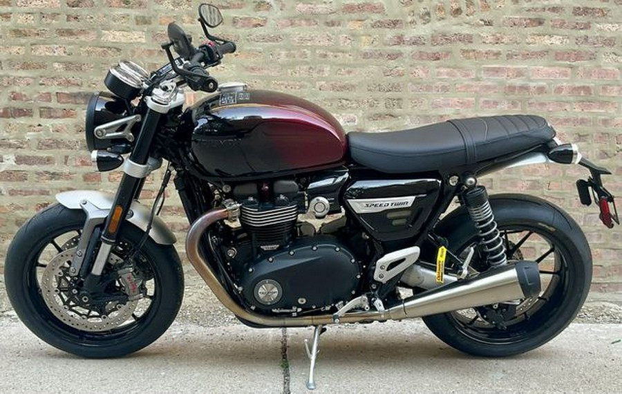 2024 Triumph Speed Twin 1200 Stealth Edition