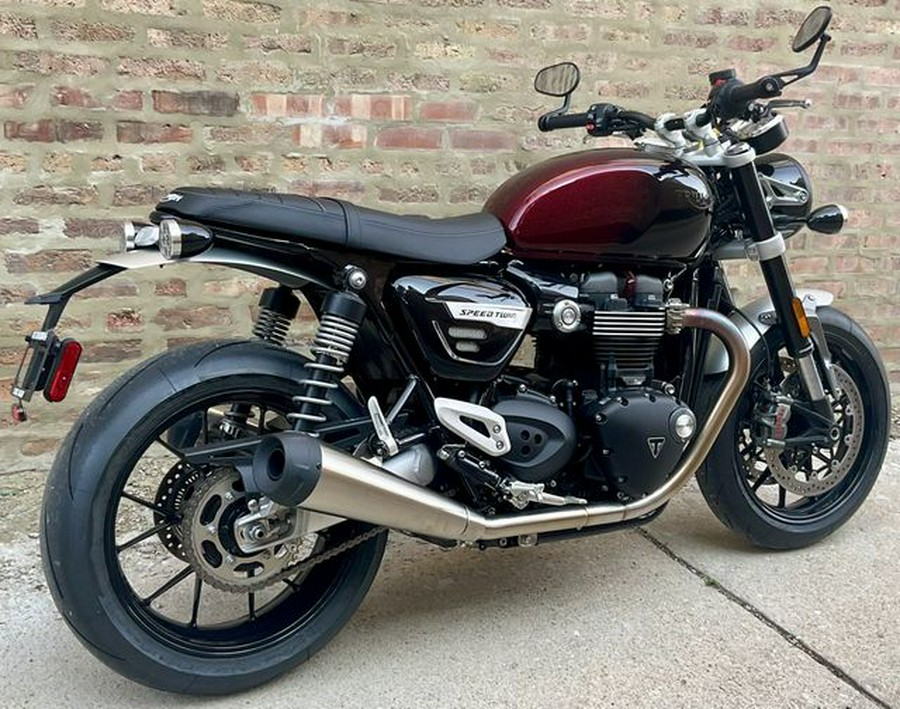 2024 Triumph Speed Twin 1200 Stealth Edition