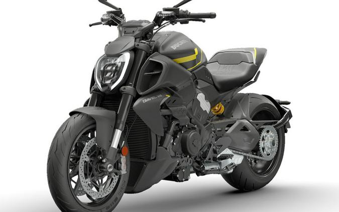 2026 Ducati Diavel V4