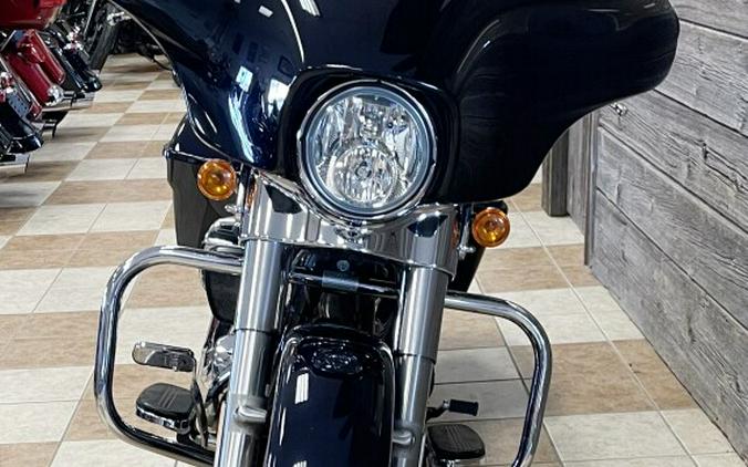 2019 Harley-Davidson Street Glide Midnight Blue