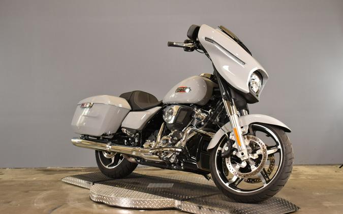 2024 Harley-Davidson Street Glide