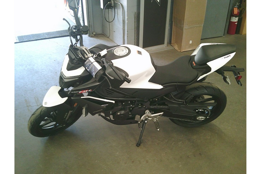 2025 CFMOTO 450NK