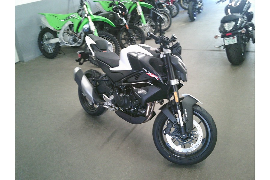 2025 CFMOTO 450NK