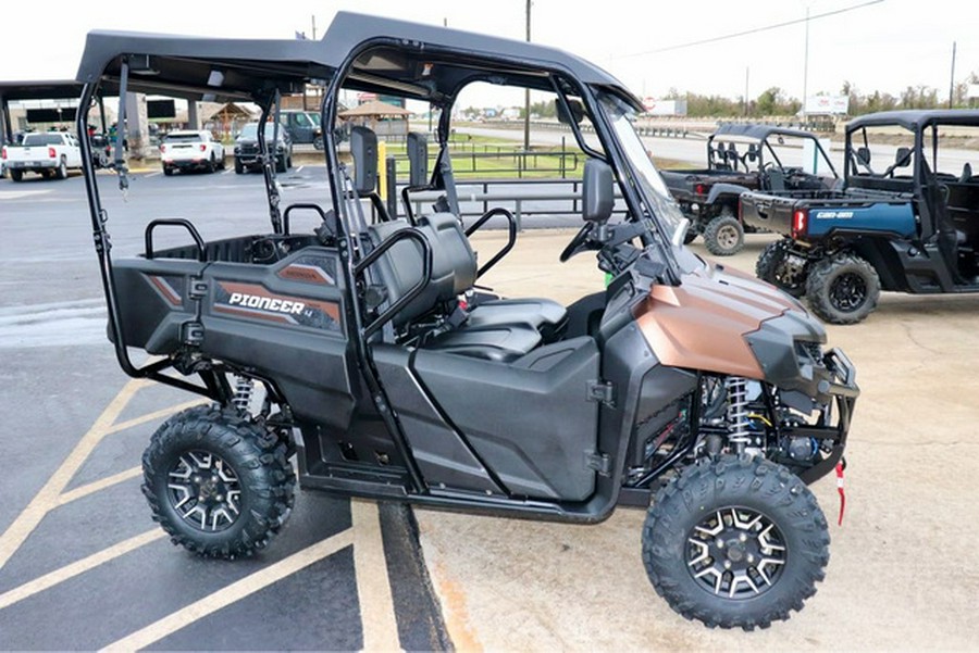 2022 Honda Pioneer 700-4 Deluxe