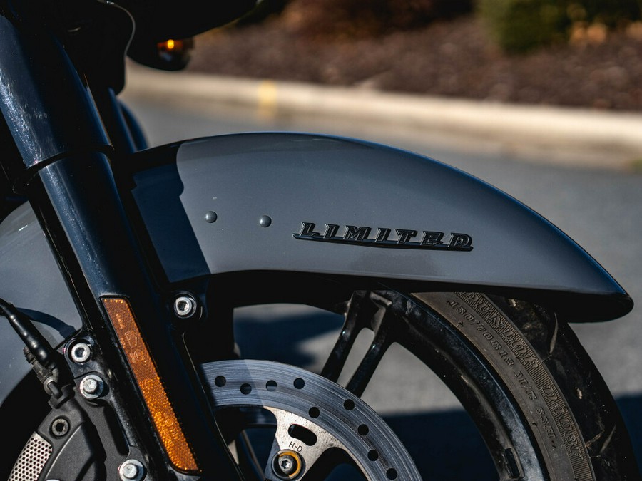 FLTRK 2022 Road Glide® Limited