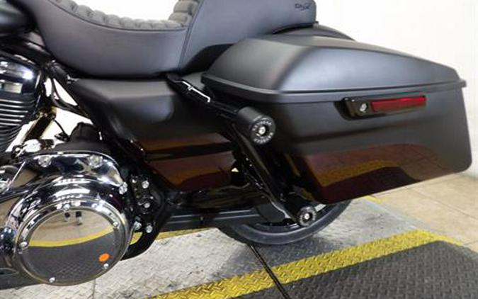 2017 Harley-Davidson Road King®