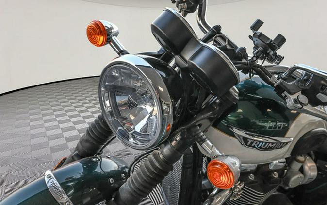 2019 Triumph Bonneville T120 Competition Green and Fusion White