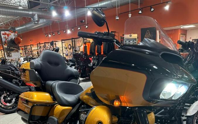 FLTRK 2023 Road Glide Limited~ IN STOCK!