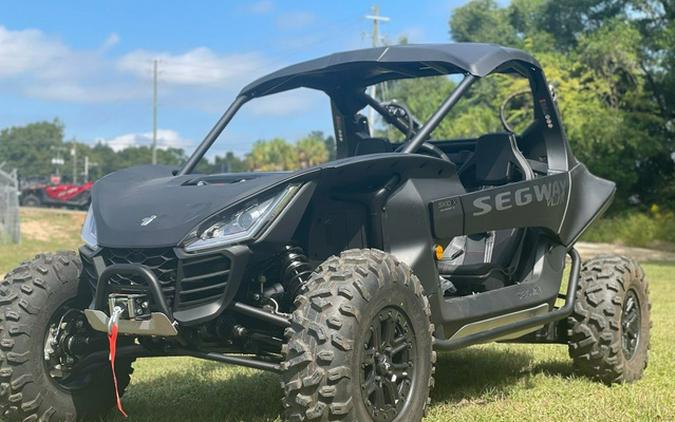 2023 Segway Powersports Villain SX10 (64")