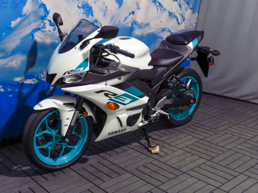 2024 Yamaha YZF-R3