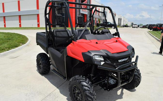 2025 Honda® Pioneer 700 Deluxe