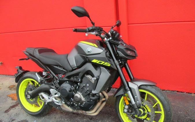 2018 Yamaha MT-09