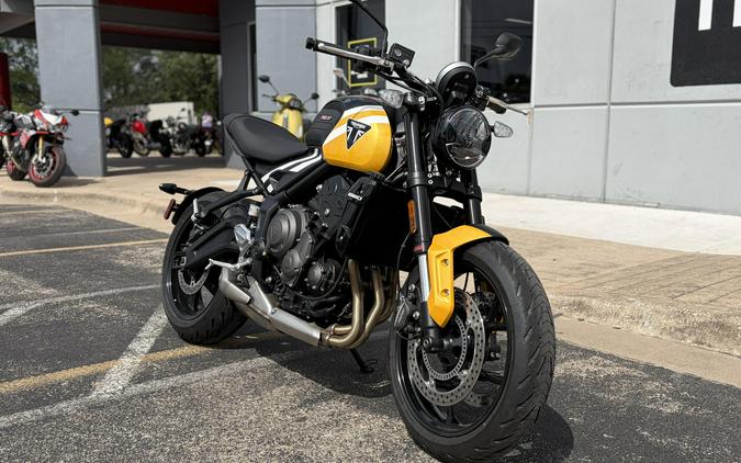 2025 Triumph Trident