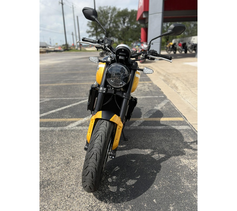 2025 Triumph Trident